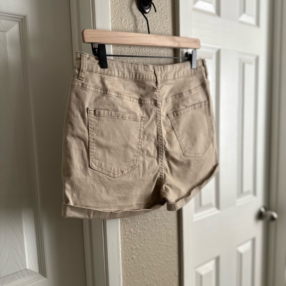 Forever 21 High Waist Tan Shorts Size:31 - Picture 5 of 6